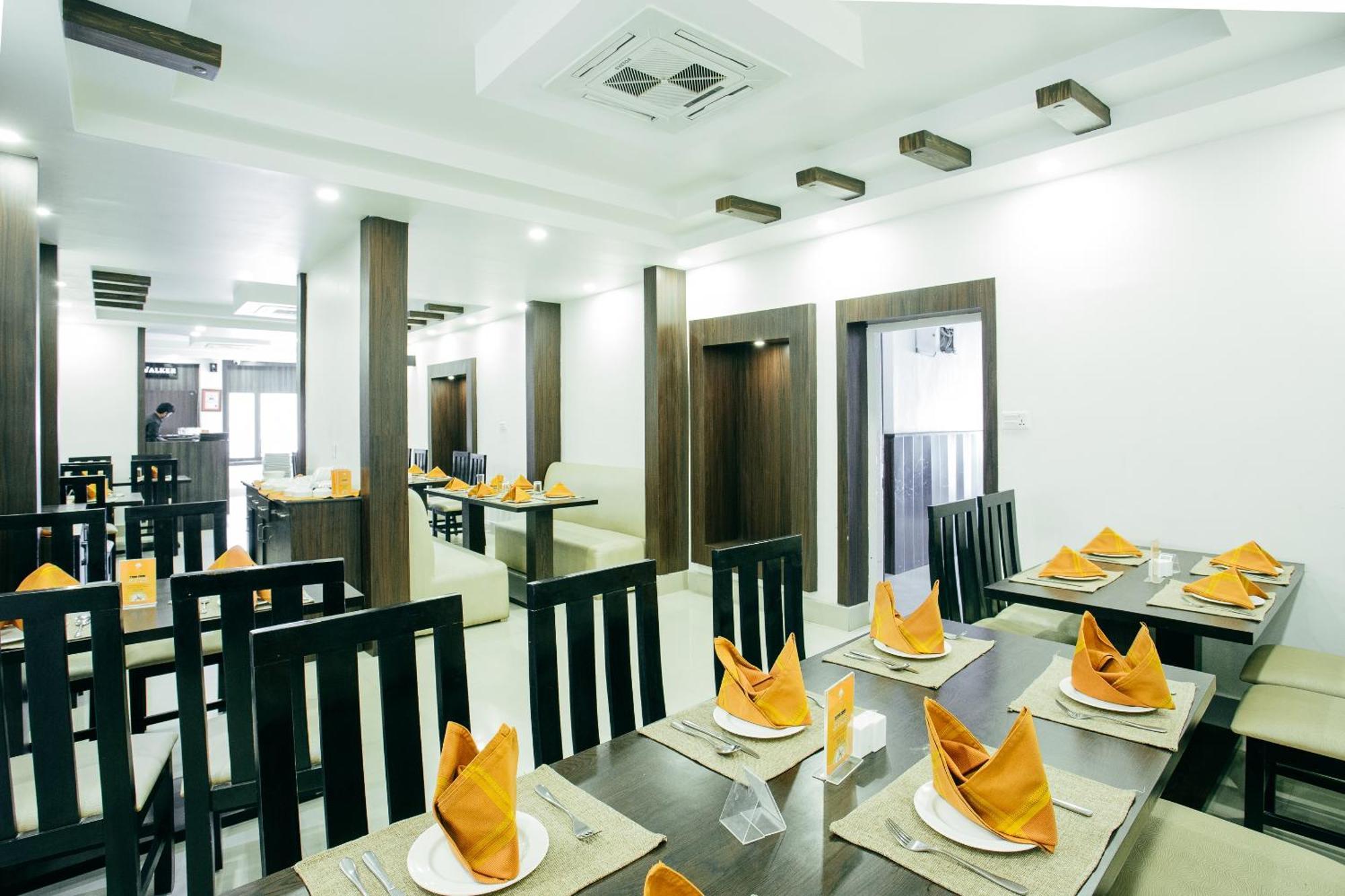 קטמנדו Oyo 11474 Gangaur Regency Boutique Hotel מראה חיצוני תמונה